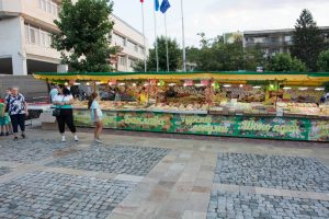 Сергии с баклава, локуми, ядки…