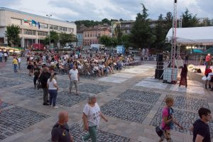 Публиката на панаира