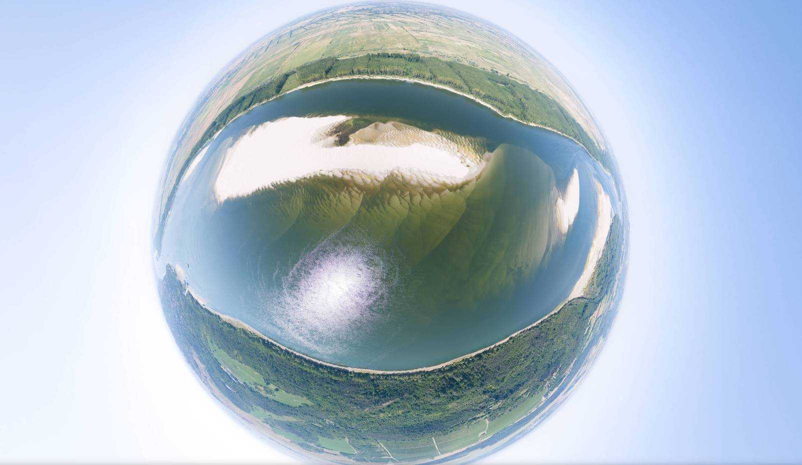 Рекордно ниско ниво на река Дунав при Оряхово - 360° снимка